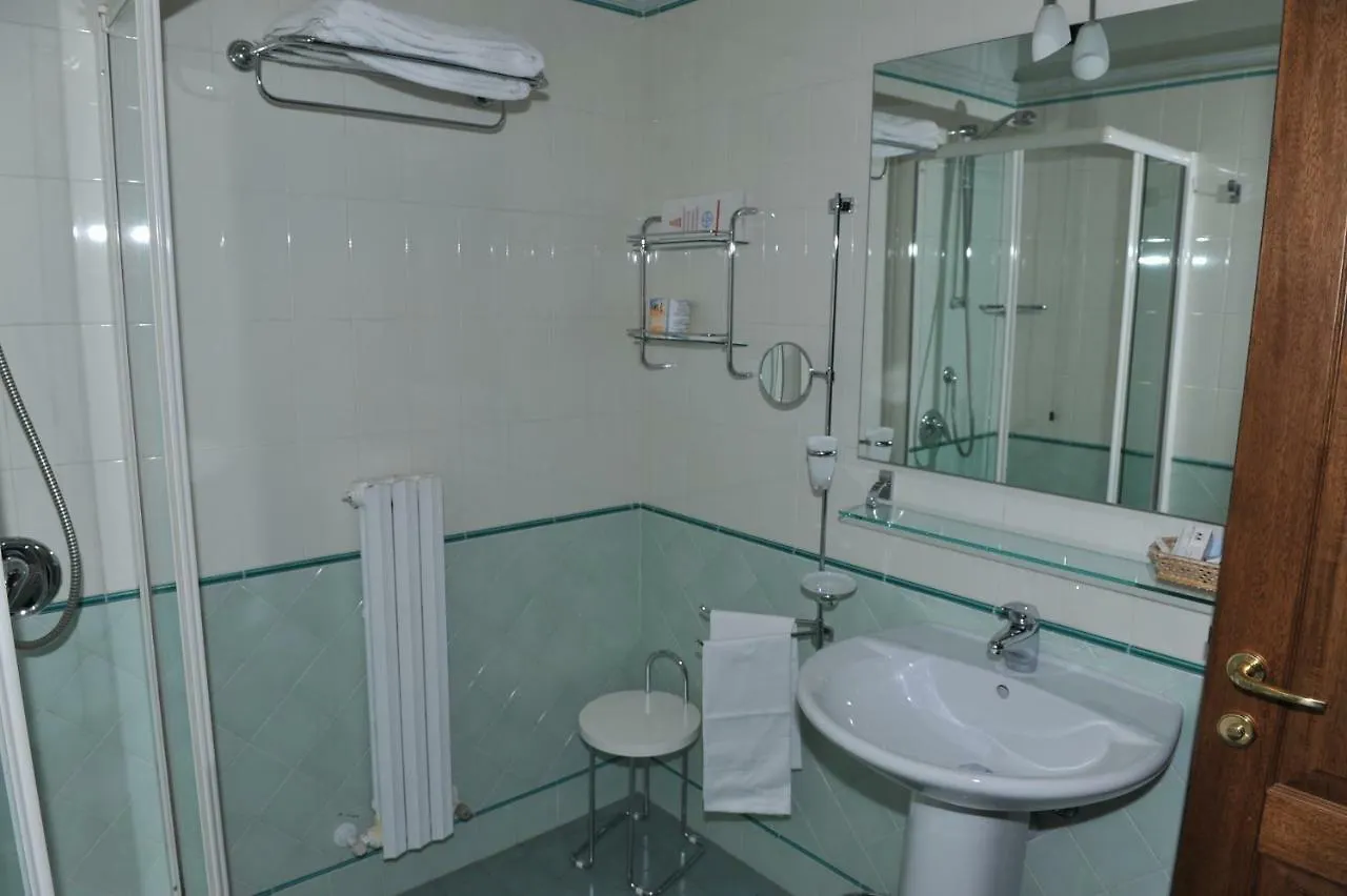 Hotel Roma Sestola 3*,