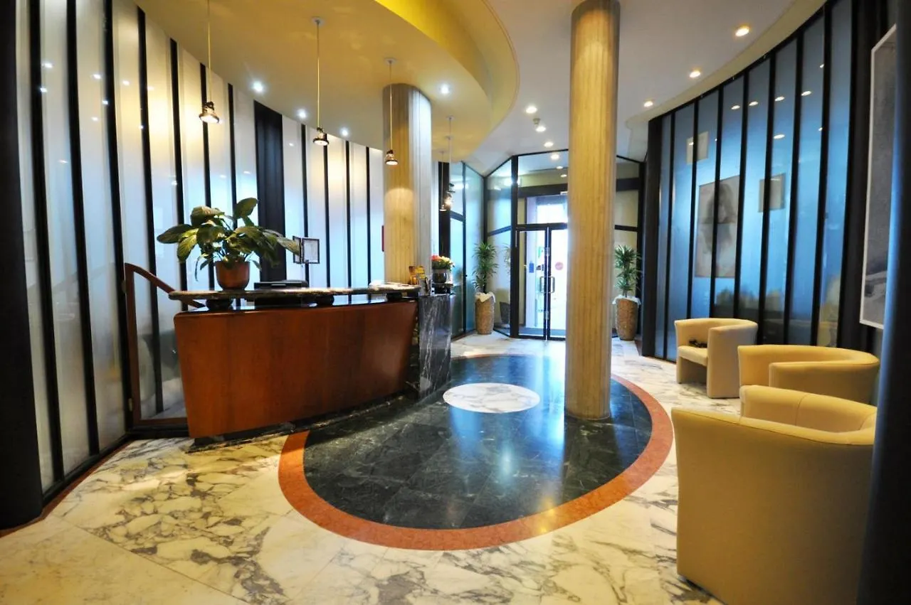 Hotel Roma Sestola 3*,  Italy